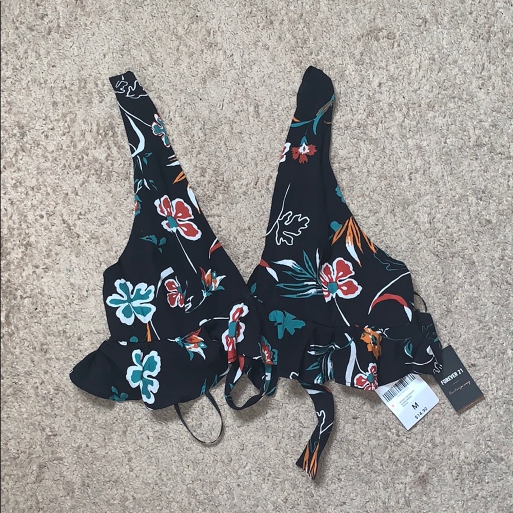 Forever 21 Tie Back Floral Black Crop Top
